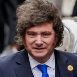 Javier Milei viajará a España en plena campaña electoral para respaldar a la derecha local y participar de un foro de empresarios 7TPRLJ4GHVENHFO4AVZNA4TTLE.jpg