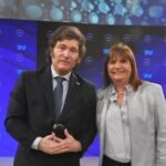 El posteo de Patricia Bullrich con Javier Milei en medio de la supuesta interna en el Gobierno: “Una noche de ideas” OYNTOQHFKNGQZFNZUALL6WAA44.jpg